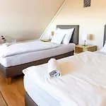 Casa de hóspedes Betli Panzió 3*