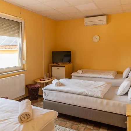 게스트하우스 Betli Panzio