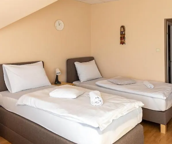 招待所 贝缇里帕兹奥旅馆 佐洛埃格塞格