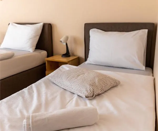 Betli Panzio Zalaegerszeg