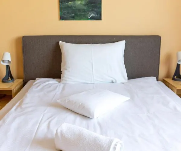 Guest house Betli Panzio 3*